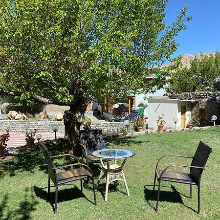 Hotel Palam Hills Leh Dış mekan fotoğraf