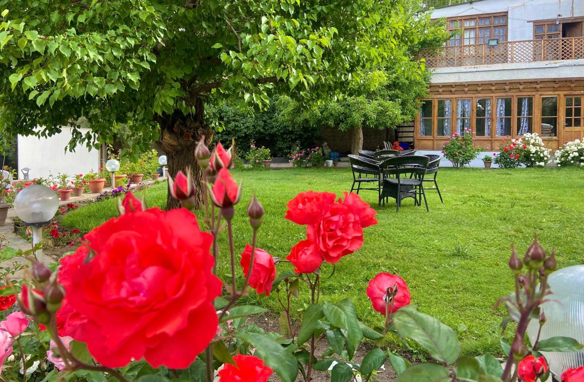 Hotel Palam Hills Leh Dış mekan fotoğraf
